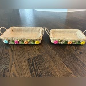 Mid century straw Raffia woven vintage summer fun flowers set of 2,matching
